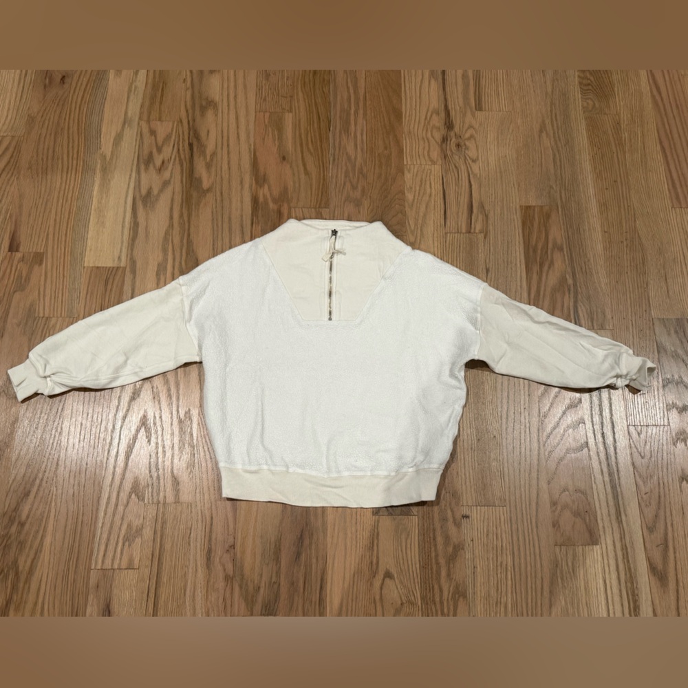The Great Cream Long Sleeve Fleece Pullover